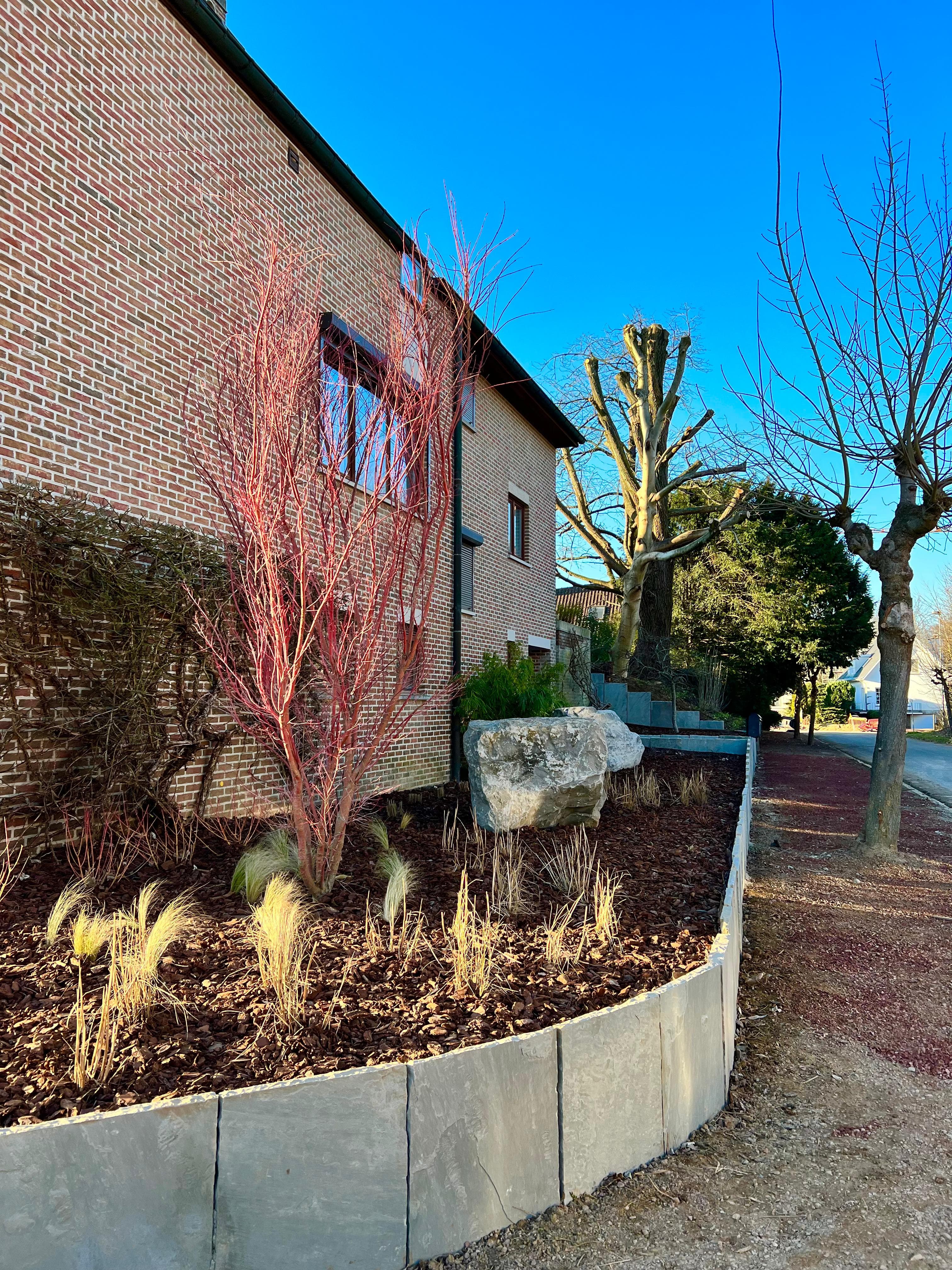 Réalisation retenues de terres